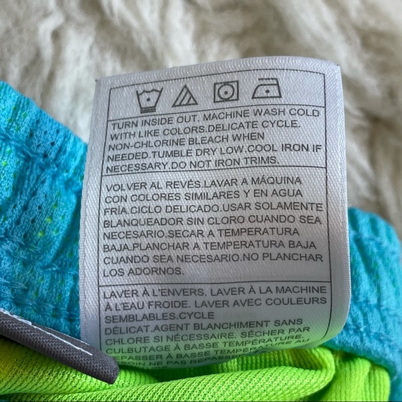 Puma | Baby Girls Short, Tank & Tee Set | 18mo - Picture 10 of 10